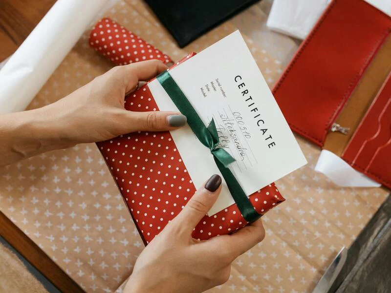 featured image ilustrasi apa itu sertifikat emas dan mengapa penting