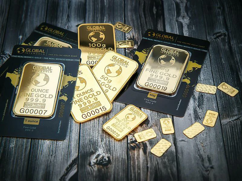 featured image ilustrasi peran emas dalam ekonomi global dari masa ke masa